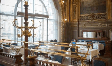 Le Train Bleu