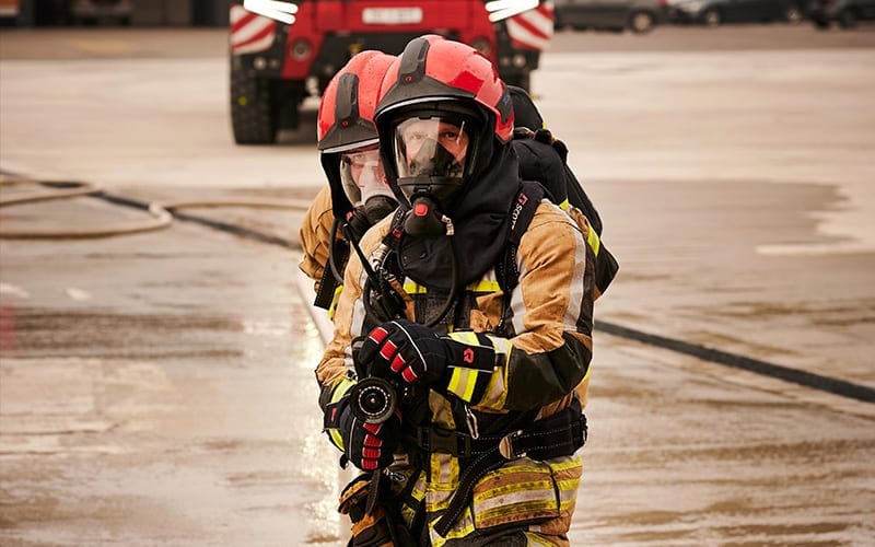 firefithers_image_2 Lave-linge professionnels uniformes pompiers