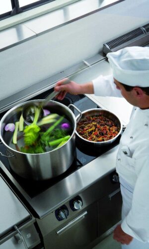 101246IA-00-212L2831_72dpi-compressed cuisinières électriques et à gaz