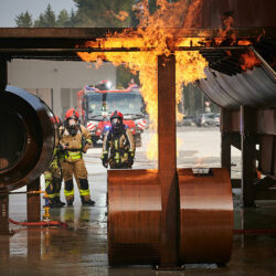 Firefighters sapeurs-pompiers