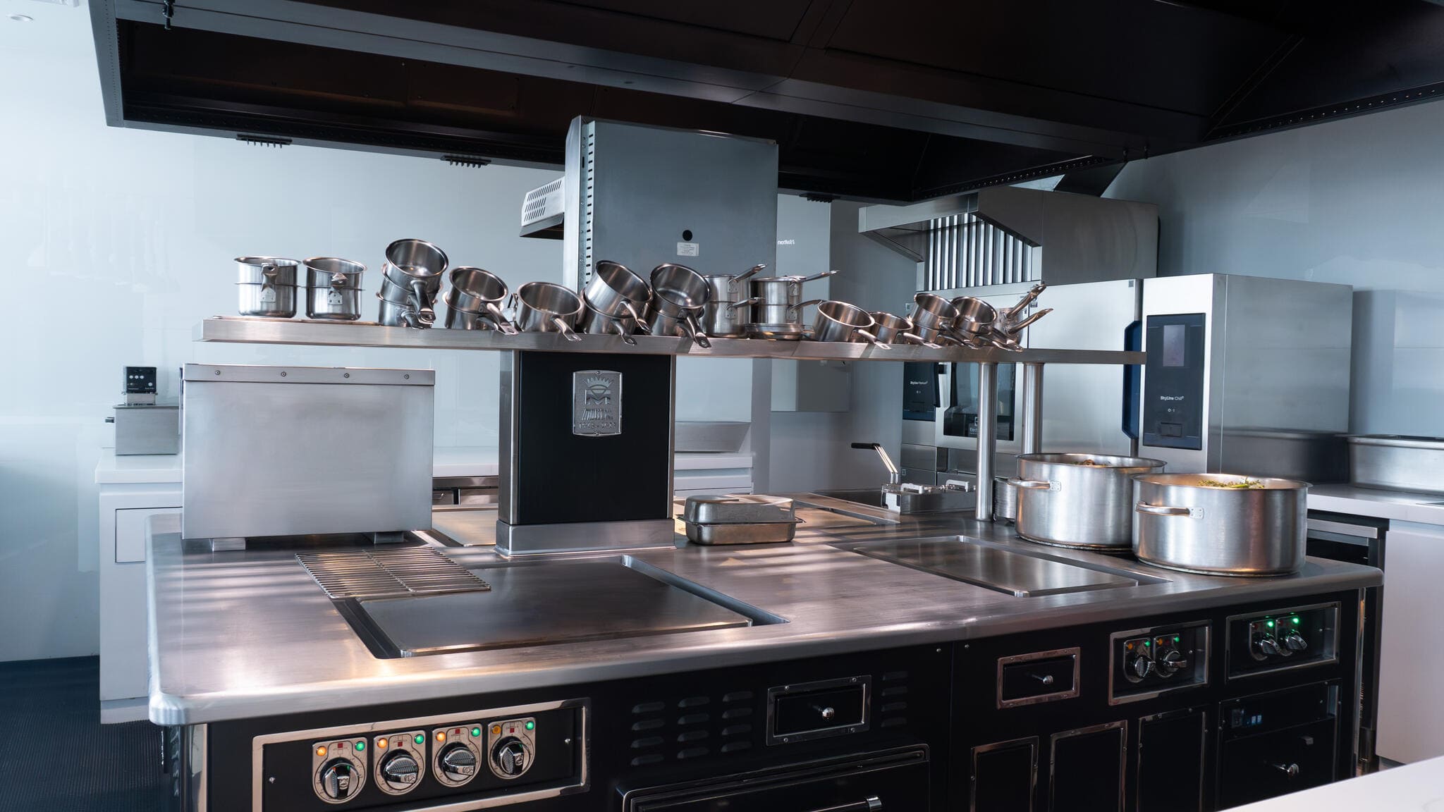Professional Molteni cooking suite by Electrolux Professional installed at Mezzaluna restaurant kitchen